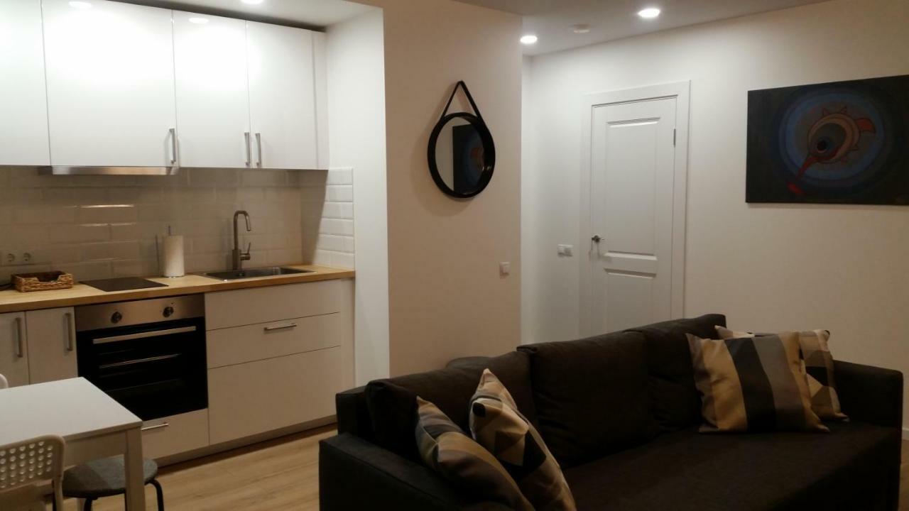 Elegant Apartment Close To The Old Town Vilnius Bagian luar foto