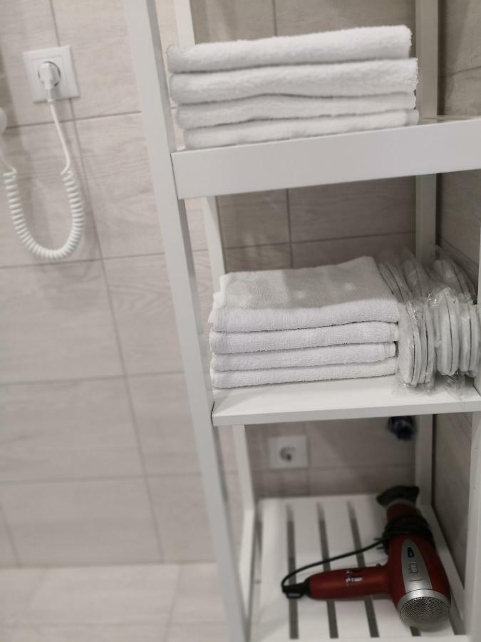 Elegant Apartment Close To The Old Town Vilnius Bagian luar foto
